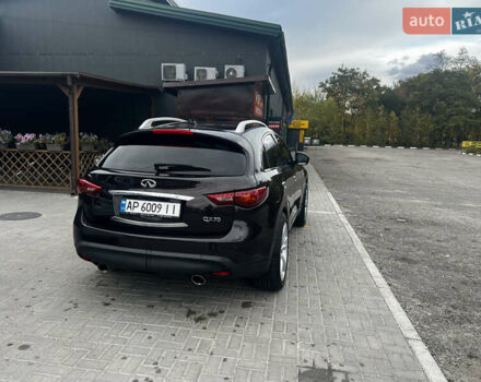 Коричневый Инфинити FX 35, объемом двигателя 3.5 л и пробегом 200 тыс. км за 17900 $, фото 5 на Automoto.ua