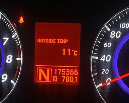 Коричневый Инфинити FX 35, объемом двигателя 3.5 л и пробегом 175 тыс. км за 15750 $, фото 5 на Automoto.ua