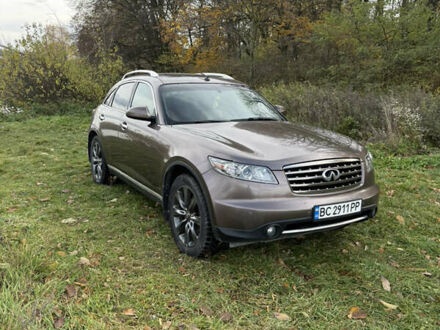 Коричневый Инфинити FX 35, объемом двигателя 3.5 л и пробегом 240 тыс. км за 9500 $, фото 1 на Automoto.ua