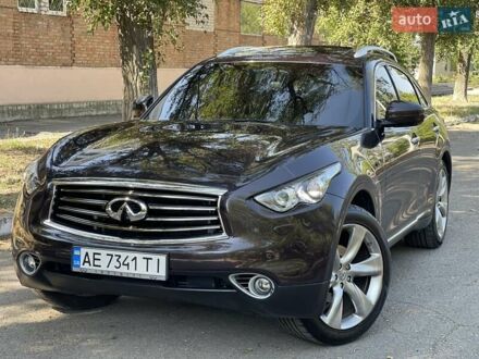 Инфинити FX 35 2009 в Днепре (Днепропетровске) на Automoto.ua Коричневый Инфинити FX 35, объемом двигателя 3.5 л и пробегом 150 тыс. км за 17500 $, фото 1 на Automoto.ua