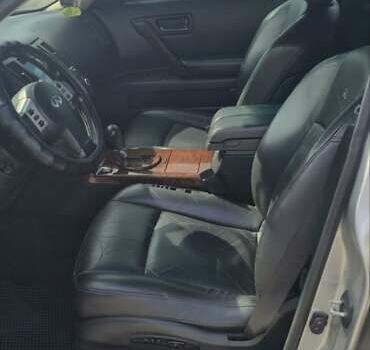 Серый Инфинити FX 35, объемом двигателя 3.5 л и пробегом 328 тыс. км за 8000 $, фото 14 на Automoto.ua