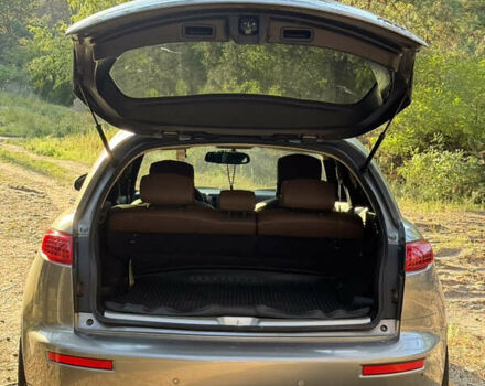 Сірий Інфініті FX 35, об'ємом двигуна 3.5 л та пробігом 335 тис. км за 8500 $, фото 8 на Automoto.ua