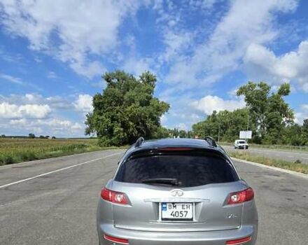 Серый Инфинити FX 35, объемом двигателя 3.5 л и пробегом 328 тыс. км за 8000 $, фото 1 на Automoto.ua