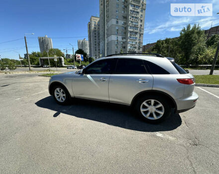 Сірий Інфініті FX 35, об'ємом двигуна 3.5 л та пробігом 282 тис. км за 6000 $, фото 6 на Automoto.ua