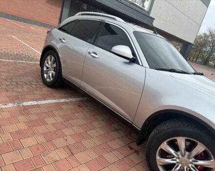 Сірий Інфініті FX 35, об'ємом двигуна 3.5 л та пробігом 141 тис. км за 8200 $, фото 3 на Automoto.ua