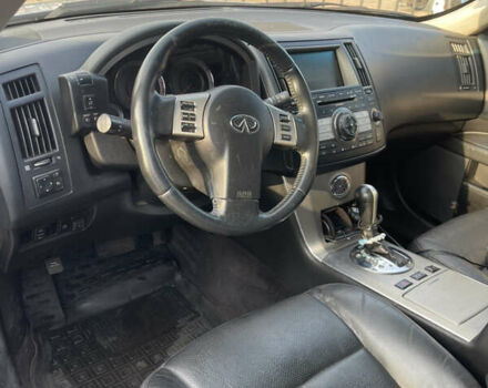 Серый Инфинити FX 35, объемом двигателя 3.5 л и пробегом 179 тыс. км за 9300 $, фото 10 на Automoto.ua