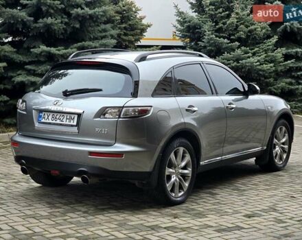 Серый Инфинити FX 35, объемом двигателя 3.5 л и пробегом 168 тыс. км за 8900 $, фото 8 на Automoto.ua