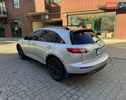 Серый Инфинити FX 35, объемом двигателя 3.5 л и пробегом 280 тыс. км за 7700 $, фото 10 на Automoto.ua