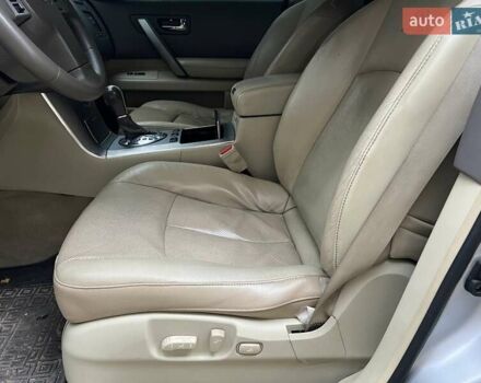 Сірий Інфініті FX 35, об'ємом двигуна 3.5 л та пробігом 226 тис. км за 8600 $, фото 10 на Automoto.ua