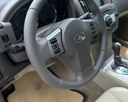 Серый Инфинити FX 35, объемом двигателя 3.5 л и пробегом 214 тыс. км за 8800 $, фото 8 на Automoto.ua