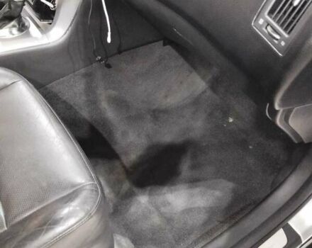 Серый Инфинити FX 35, объемом двигателя 3.5 л и пробегом 199 тыс. км за 12000 $, фото 11 на Automoto.ua