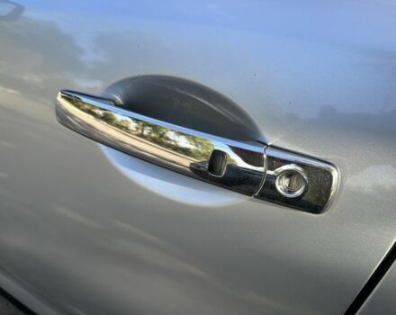 Серый Инфинити FX 35, объемом двигателя 3.5 л и пробегом 220 тыс. км за 9000 $, фото 7 на Automoto.ua