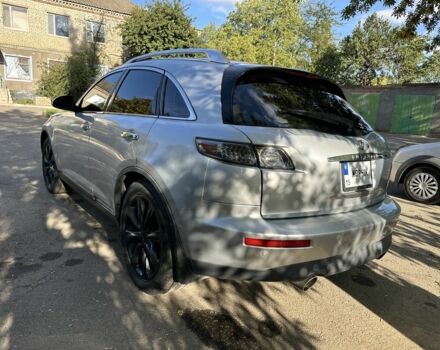 Серый Инфинити FX 35, объемом двигателя 3.5 л и пробегом 220 тыс. км за 9000 $, фото 6 на Automoto.ua