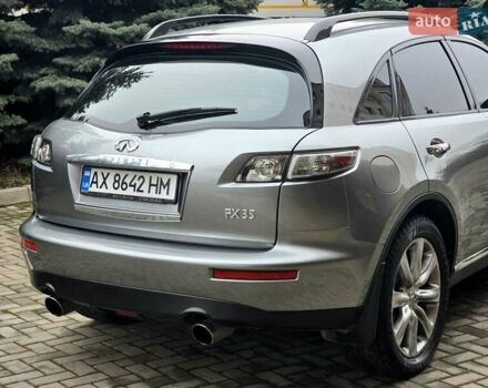 Серый Инфинити FX 35, объемом двигателя 3.5 л и пробегом 168 тыс. км за 8900 $, фото 7 на Automoto.ua