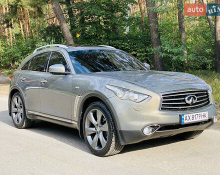Серый Инфинити FX 35, объемом двигателя 3.5 л и пробегом 255 тыс. км за 11900 $, фото 15 на Automoto.ua