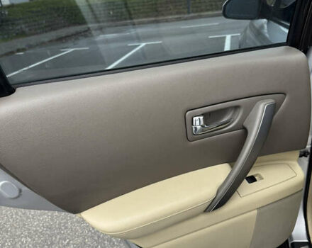 Серый Инфинити FX 35, объемом двигателя 3.5 л и пробегом 128 тыс. км за 10700 $, фото 17 на Automoto.ua