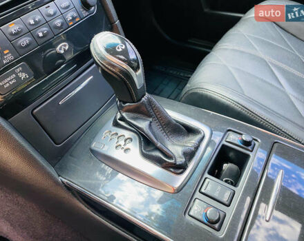 Серый Инфинити FX 35, объемом двигателя 3.5 л и пробегом 255 тыс. км за 11900 $, фото 24 на Automoto.ua