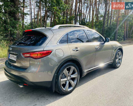 Серый Инфинити FX 35, объемом двигателя 3.5 л и пробегом 255 тыс. км за 11900 $, фото 14 на Automoto.ua