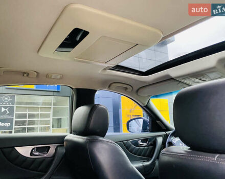 Серый Инфинити FX 35, объемом двигателя 3.5 л и пробегом 257 тыс. км за 11999 $, фото 22 на Automoto.ua