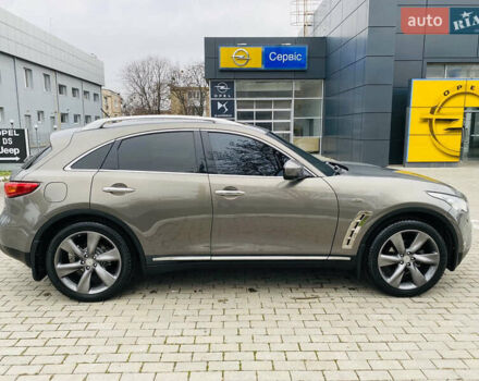 Серый Инфинити FX 35, объемом двигателя 3.5 л и пробегом 257 тыс. км за 11999 $, фото 7 на Automoto.ua