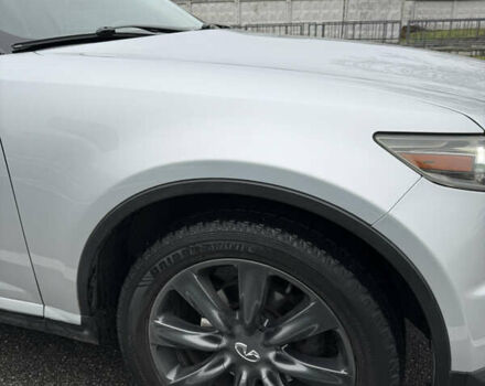 Серый Инфинити FX 35, объемом двигателя 3.5 л и пробегом 128 тыс. км за 10700 $, фото 8 на Automoto.ua