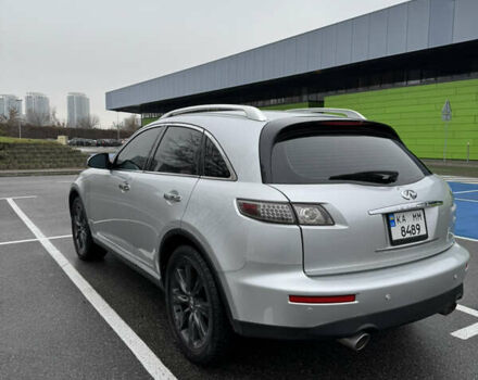 Серый Инфинити FX 35, объемом двигателя 3.5 л и пробегом 128 тыс. км за 10700 $, фото 3 на Automoto.ua