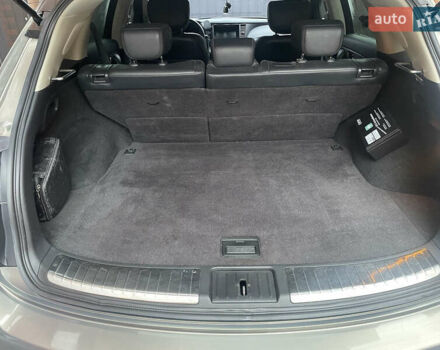 Серый Инфинити FX 35, объемом двигателя 3.5 л и пробегом 181 тыс. км за 14700 $, фото 13 на Automoto.ua