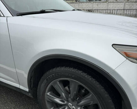 Серый Инфинити FX 35, объемом двигателя 3.5 л и пробегом 128 тыс. км за 10700 $, фото 24 на Automoto.ua