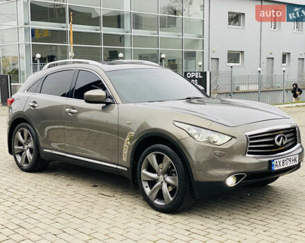Серый Инфинити FX 35, объемом двигателя 3.5 л и пробегом 257 тыс. км за 11999 $, фото 9 на Automoto.ua