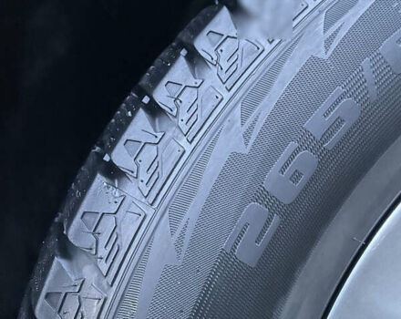 Серый Инфинити FX 35, объемом двигателя 3.5 л и пробегом 181 тыс. км за 14700 $, фото 11 на Automoto.ua