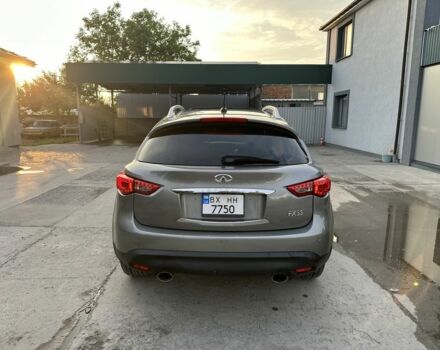 Серый Инфинити FX 35, объемом двигателя 3.5 л и пробегом 293 тыс. км за 12000 $, фото 4 на Automoto.ua