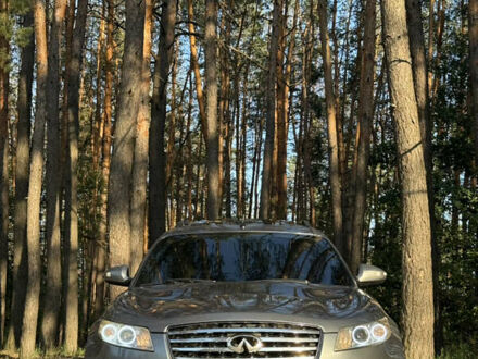 Сірий Інфініті FX 35, об'ємом двигуна 3.5 л та пробігом 335 тис. км за 8500 $, фото 1 на Automoto.ua