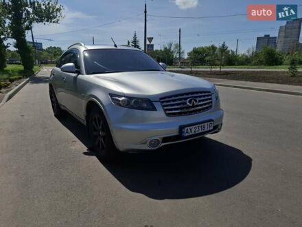 Инфинити FX 35 2004 в Харькове на Automoto.ua Серый Инфинити FX 35, объемом двигателя 3.5 л и пробегом 290 тыс. км за 7500 $, фото 1 на Automoto.ua