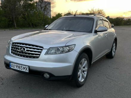 Инфинити FX 35 2004 в Харькове на Automoto.ua Серый Инфинити FX 35, объемом двигателя 3.5 л и пробегом 177 тыс. км за 8400 $, фото 1 на Automoto.ua