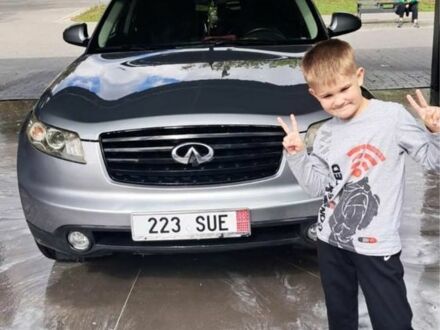 Инфинити FX 35 2006 в Ровно на Automoto.ua Серый Инфинити FX 35, объемом двигателя 3.5 л и пробегом 170 тыс. км за 4500 $, фото 1 на Automoto.ua