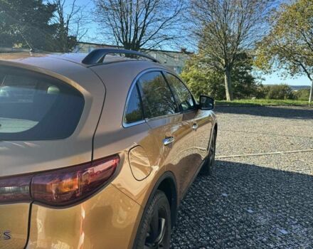 Инфинити FX 35 2008 в Днепре (Днепропетровске) на Automoto.ua Оранжевый Инфинити FX 35, объемом двигателя 3.5 л и пробегом 235 тыс. км за 12999 $, фото 1 на Automoto.ua