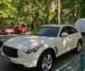 Білий Інфініті FX 37, об'ємом двигуна 3.7 л та пробігом 190 тис. км за 12600 $, фото 1 на Automoto.ua