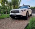 Білий Інфініті FX 37, об'ємом двигуна 3.7 л та пробігом 183 тис. км за 16400 $, фото 1 на Automoto.ua
