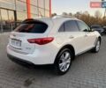 Білий Інфініті FX 37, об'ємом двигуна 3.7 л та пробігом 154 тис. км за 14900 $, фото 8 на Automoto.ua