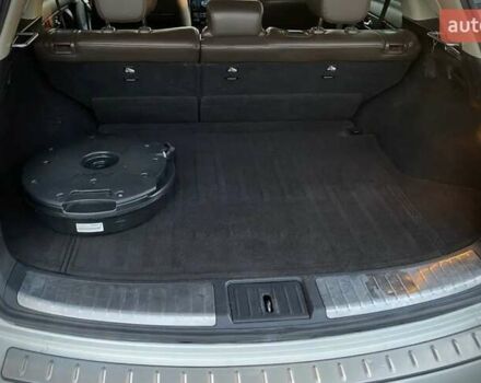 Белый Инфинити FX 37, объемом двигателя 3.7 л и пробегом 160 тыс. км за 14900 $, фото 23 на Automoto.ua