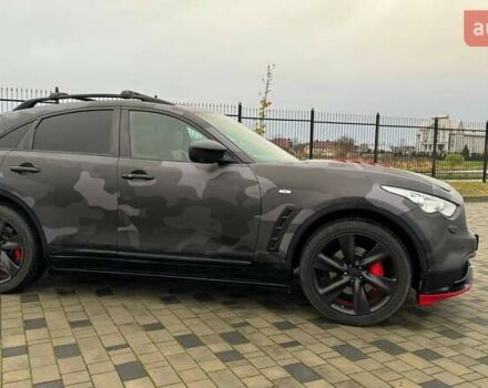 Чорний Інфініті FX 37, об'ємом двигуна 3.7 л та пробігом 321 тис. км за 13000 $, фото 7 на Automoto.ua