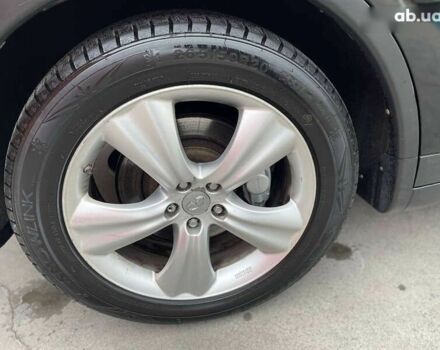 Чорний Інфініті FX 37, об'ємом двигуна 3.7 л та пробігом 201 тис. км за 14700 $, фото 13 на Automoto.ua