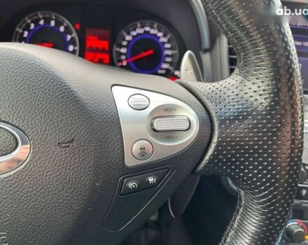 Чорний Інфініті FX 37, об'ємом двигуна 3.7 л та пробігом 201 тис. км за 14700 $, фото 14 на Automoto.ua