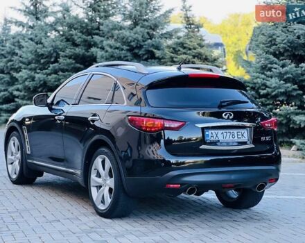 Черный Инфинити FX 37, объемом двигателя 3.7 л и пробегом 183 тыс. км за 14850 $, фото 7 на Automoto.ua