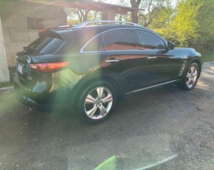 Черный Инфинити FX 37, объемом двигателя 3.7 л и пробегом 120 тыс. км за 12500 $, фото 3 на Automoto.ua