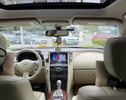 Черный Инфинити FX 37, объемом двигателя 3.7 л и пробегом 145 тыс. км за 20000 $, фото 23 на Automoto.ua