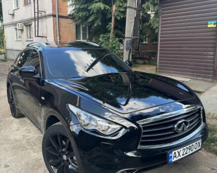 Инфинити FX 37 2011 в Полтаве на Automoto.ua Черный Инфинити FX 37, объемом двигателя 3.7 л и пробегом 165 тыс. км за 15900 $, фото 1 на Automoto.ua
