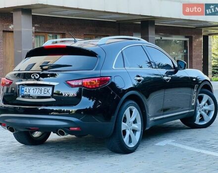 Черный Инфинити FX 37, объемом двигателя 3.7 л и пробегом 183 тыс. км за 14850 $, фото 22 на Automoto.ua