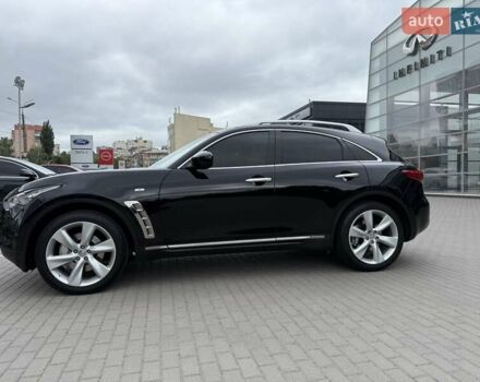 Черный Инфинити FX 37, объемом двигателя 3.7 л и пробегом 145 тыс. км за 20000 $, фото 2 на Automoto.ua