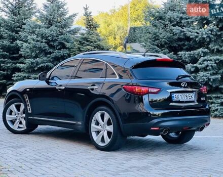 Черный Инфинити FX 37, объемом двигателя 3.7 л и пробегом 183 тыс. км за 14850 $, фото 23 на Automoto.ua